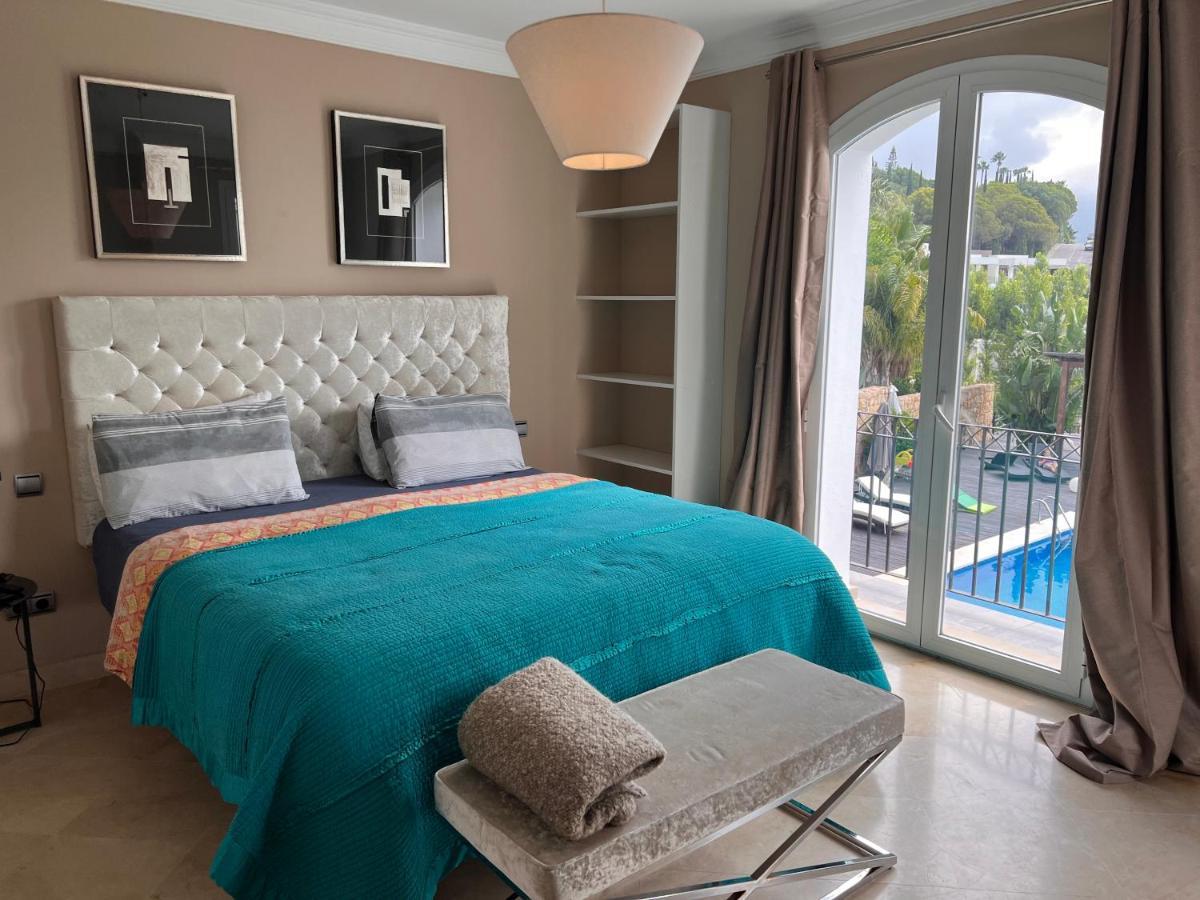 Villa Maracana Room in a Family house Habitación en una casa de Familia Marbella Exterior foto